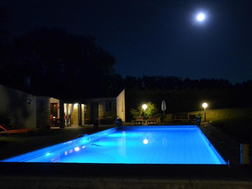 Hotel La Devinière à Donzère Extérieur photo